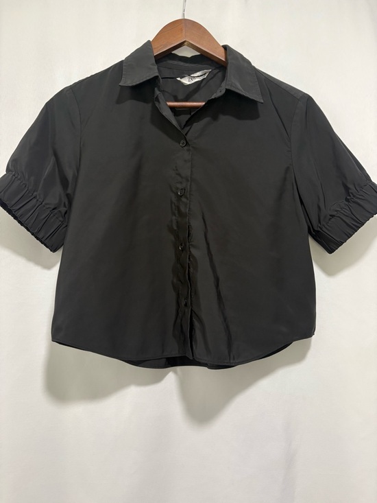 Zara Tops - Zara Black Cropped Button Front Puff Sleeve Blouse Top Size Small